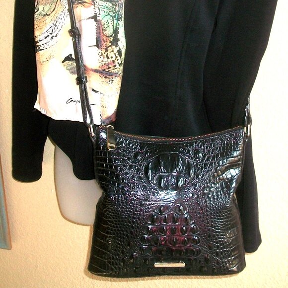 Brahmin Vintage Black Croc-Embossed Leather Rectangular Top Zip Crossbody Bag - Picture 1 of 15